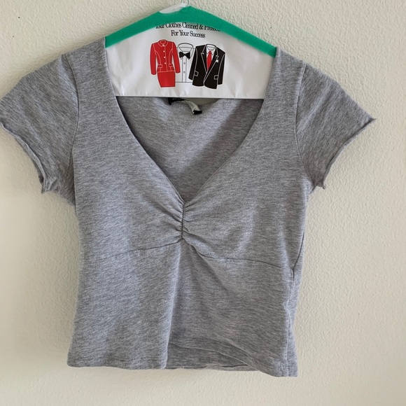 grey tee from brandy - Picture 4 of 4